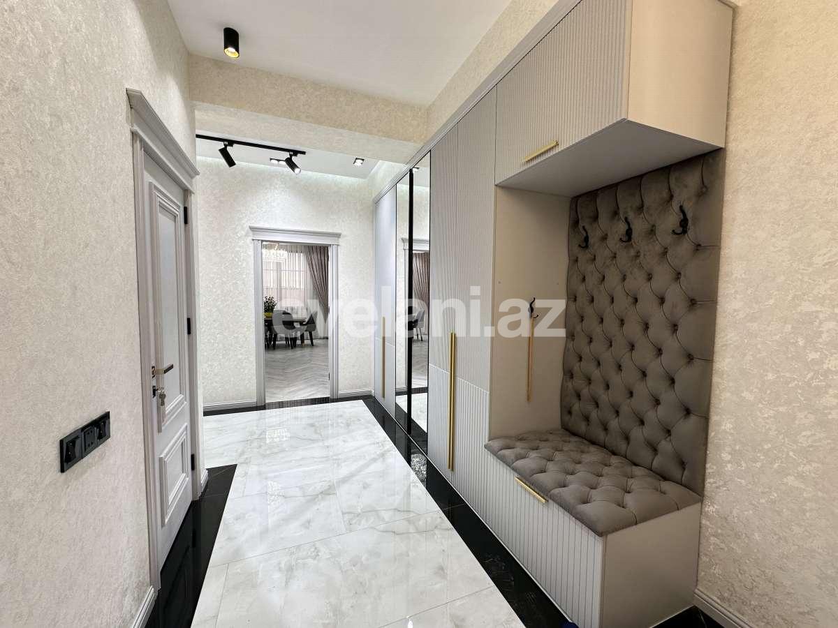 Satılır, yeni tikili, 3 otaqlı, 138 m², Bakı, Nizami r, 8-ci kilometr q, Neftçilər m.