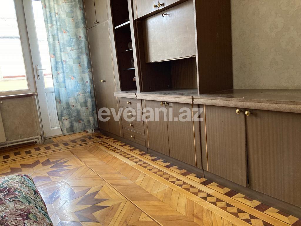 Satılır, köhnə tikili, 4 otaqlı, 105 m², Bakı, Nizami r, 8-ci kilometr q, Xalqlar Dostluğu m.