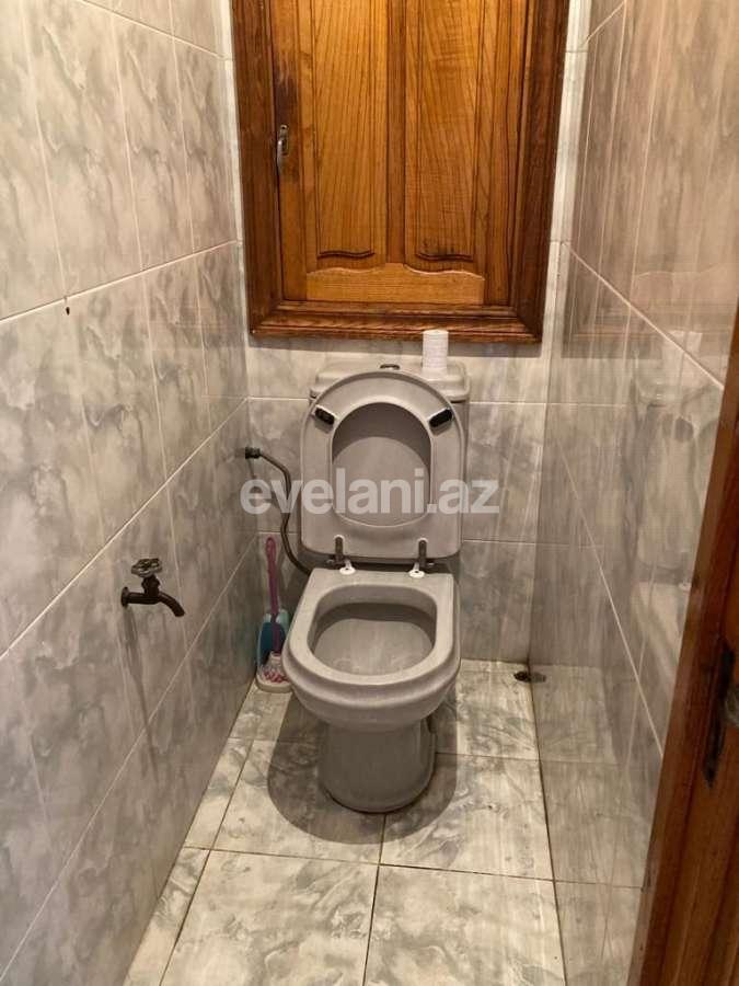 Satılır, köhnə tikili, 4 otaqlı, 105 m², Bakı, Nizami r, 8-ci kilometr q, Xalqlar Dostluğu m.