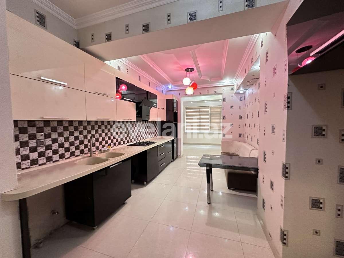 Satılır, yeni tikili, 5 otaqlı, 165 m², Bakı, Xətai r, Əhmədli q, Əhmədli m.