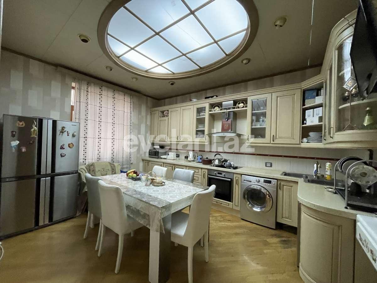 Satılır, villa, 6 otaqlı, 550 m², Bakı, Xətai r, Həzi Aslanov q, Həzi Aslanov m.