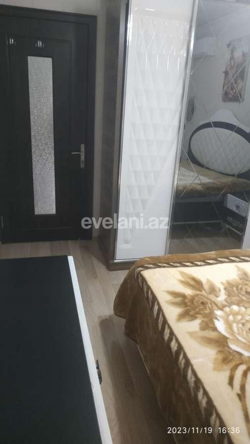 Sale, old building, 3 room, 79.98 m², Baku, Khatai r.