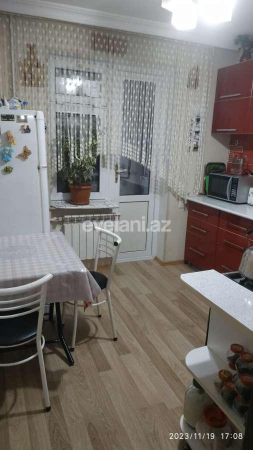 Sale, old building, 3 room, 79.98 m², Baku, Khatai r.