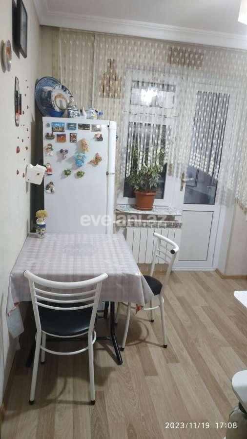 Sale, old building, 3 room, 79.98 m², Baku, Khatai r.