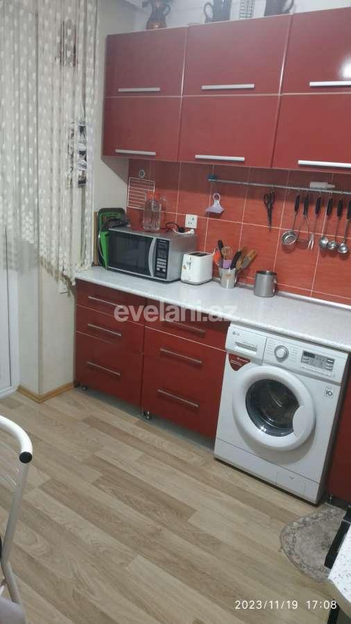 Sale, old building, 3 room, 79.98 m², Baku, Khatai r.