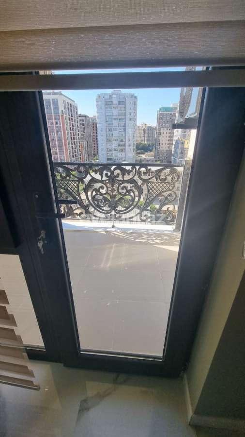 Rent, new building, 3 room, 120 m², Baku, Nasimi r, 8 November m.