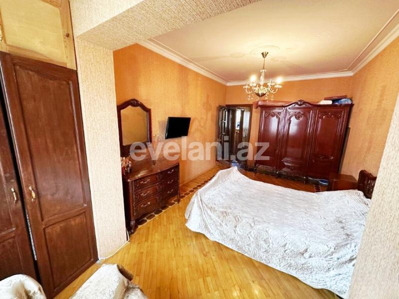 Satılır, köhnə tikili, 3 otaqlı, 80 m², Bakı, Nərimanov r, Gənclik m.