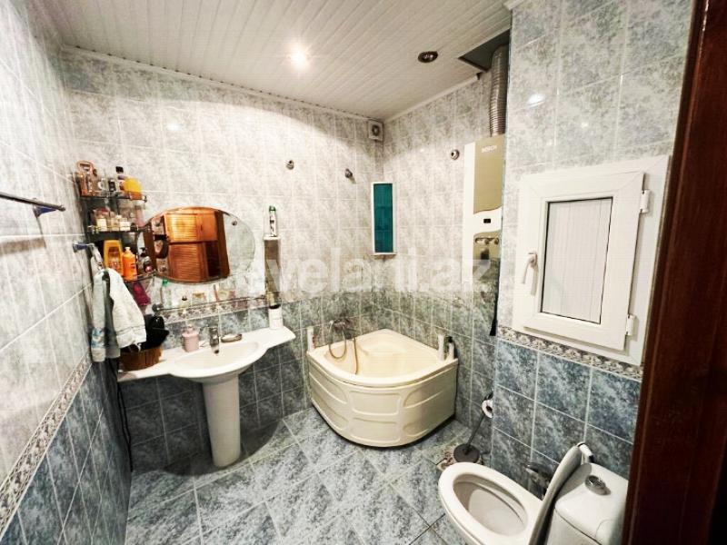 Satılır, köhnə tikili, 3 otaqlı, 80 m², Bakı, Nərimanov r, Gənclik m.