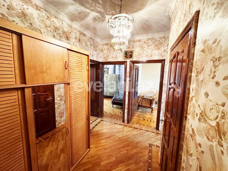 Satılır, köhnə tikili, 3 otaqlı, 80 m², Bakı, Nərimanov r, Gənclik m.