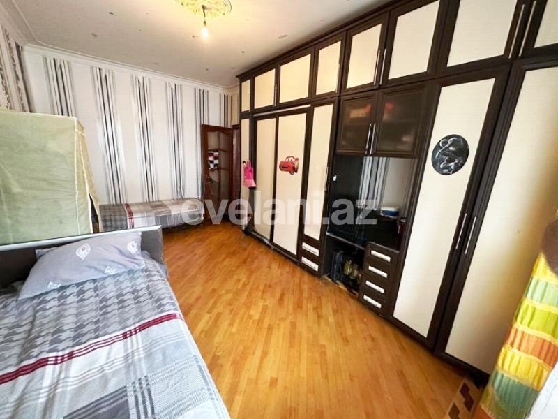 Satılır, köhnə tikili, 3 otaqlı, 80 m², Bakı, Nərimanov r, Gənclik m.