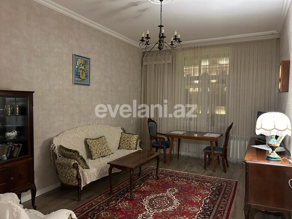 Сдаётся, вторичка, 2-комнаты, 60 m², Баку, Сабаильский r, Ичери Шехер m.