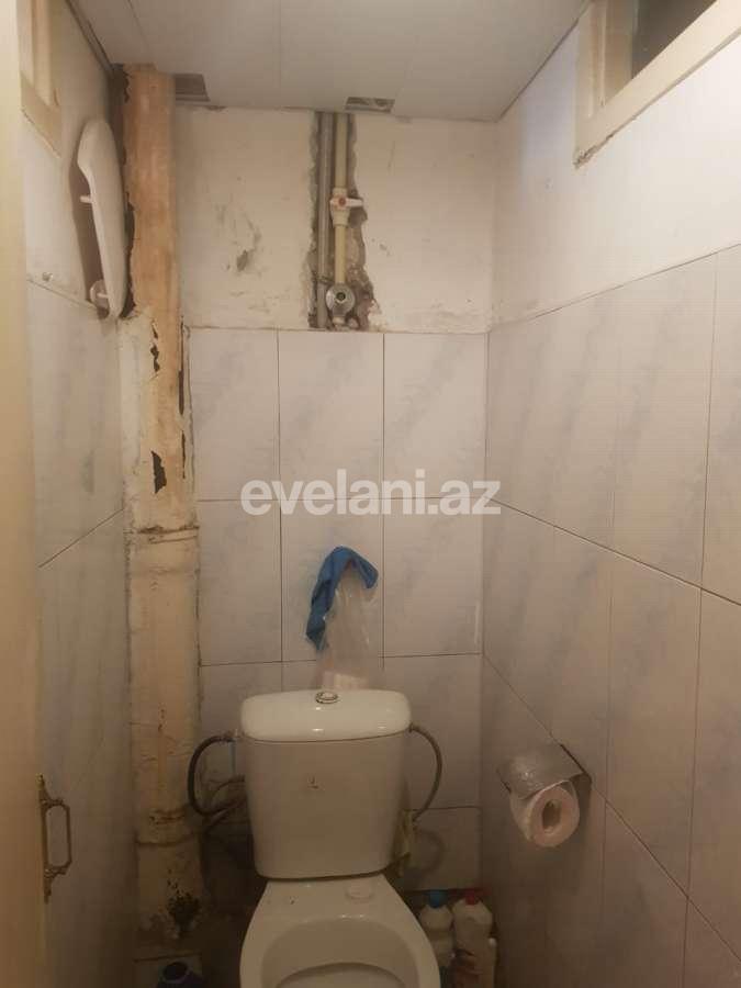 Sale, old building, 2 room, 65 m², Baku, Nizami r, 8-th kilometer d, Khalglar Doslugu m.