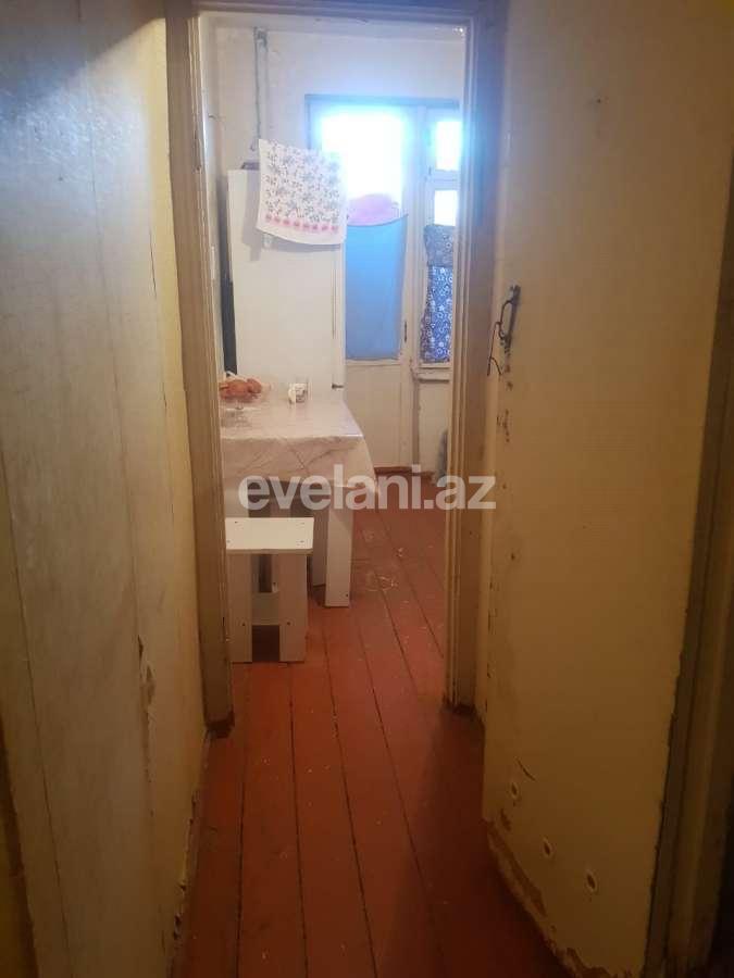 Sale, old building, 2 room, 65 m², Baku, Nizami r, 8-th kilometer d, Khalglar Doslugu m.