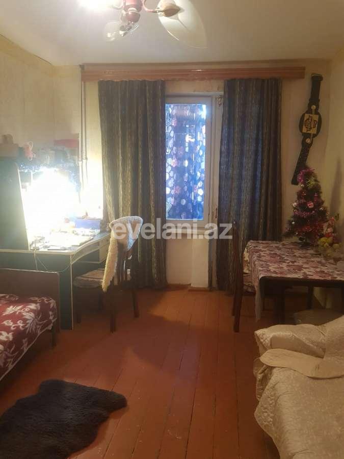 Sale, old building, 2 room, 65 m², Baku, Nizami r, 8-th kilometer d, Khalglar Doslugu m.