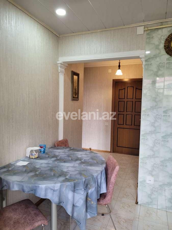 Rent, old building, 2 room, 57.99 m², Baku, Yasamal r, Elmlar Akademiyası m.