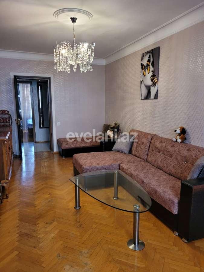 Rent, old building, 2 room, 57.99 m², Baku, Yasamal r, Elmlar Akademiyası m.