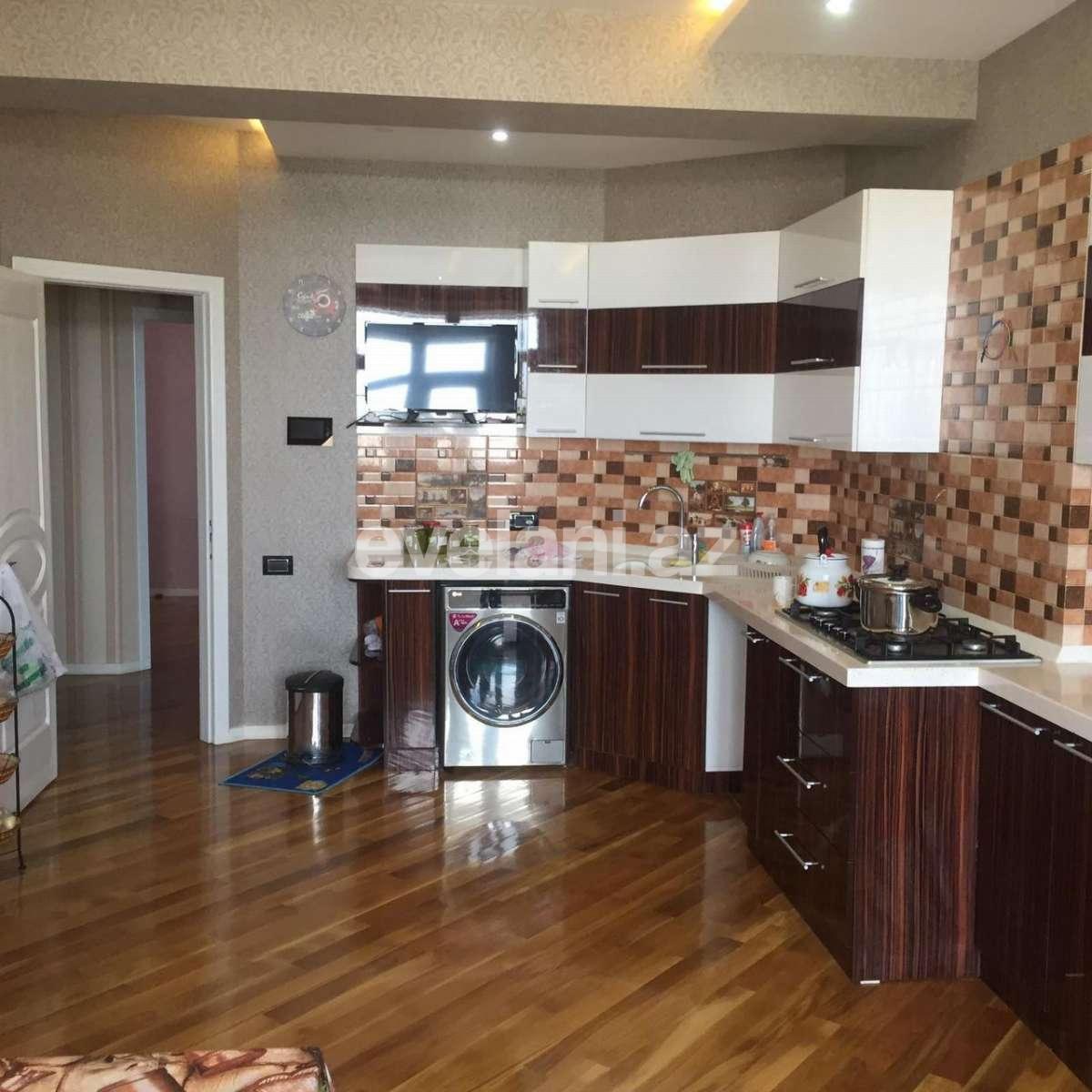 Kirayə verilir, yeni tikili, 4 otaqlı, 210 m², Bakı, Yasamal r, İnşaatçılar m.