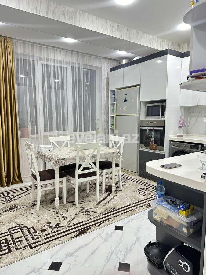 Satılır, yeni tikili, 3 otaqlı, 94 m², Bakı, Nizami r, Qara Qarayev m.
