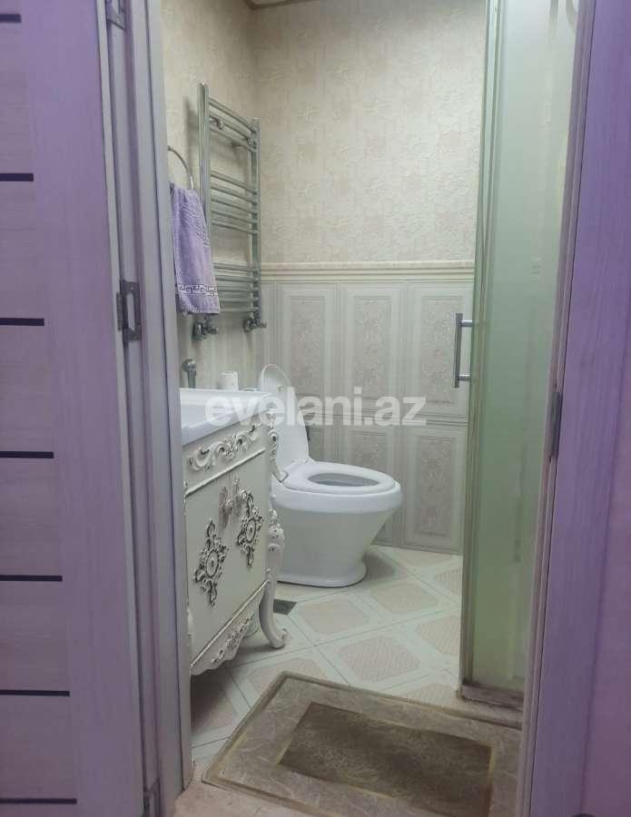 Satılır, köhnə tikili, 2 otaqlı, 70 m², Bakı, Yasamal r, Elmlər Akademiyası m.