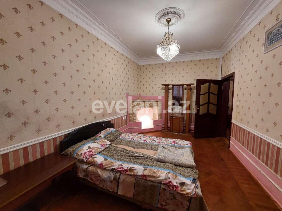 Rent, old building, 2 room, 60 m², Baku, Nasimi r, 28 may m.