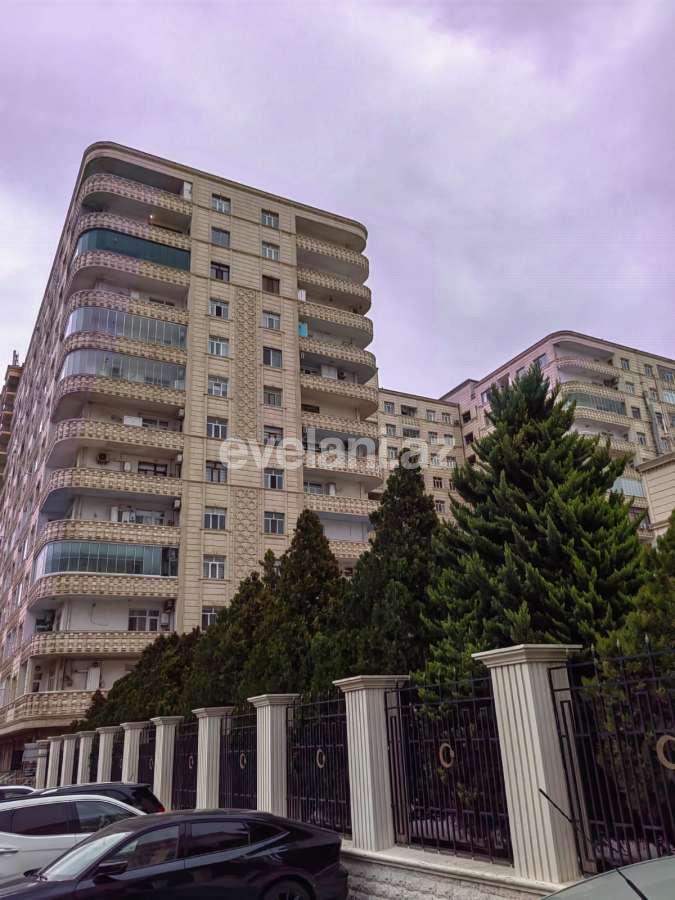 Satılır, yeni tikili, 2 otaqlı, 115 m², Bakı, Binəqədi r, 8-ci mikrorayon q, Azadlıq prospekti m.