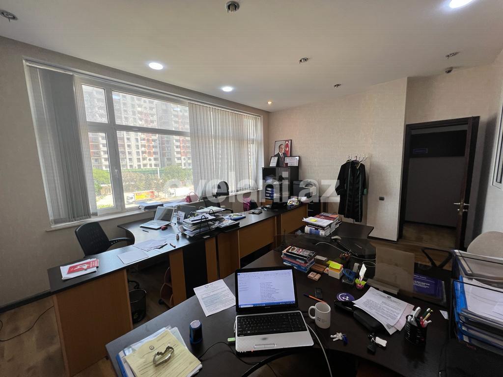 Kirayə verilir, ofis, 5 otaqlı, 220 m², Bakı, Nəsimi r.
