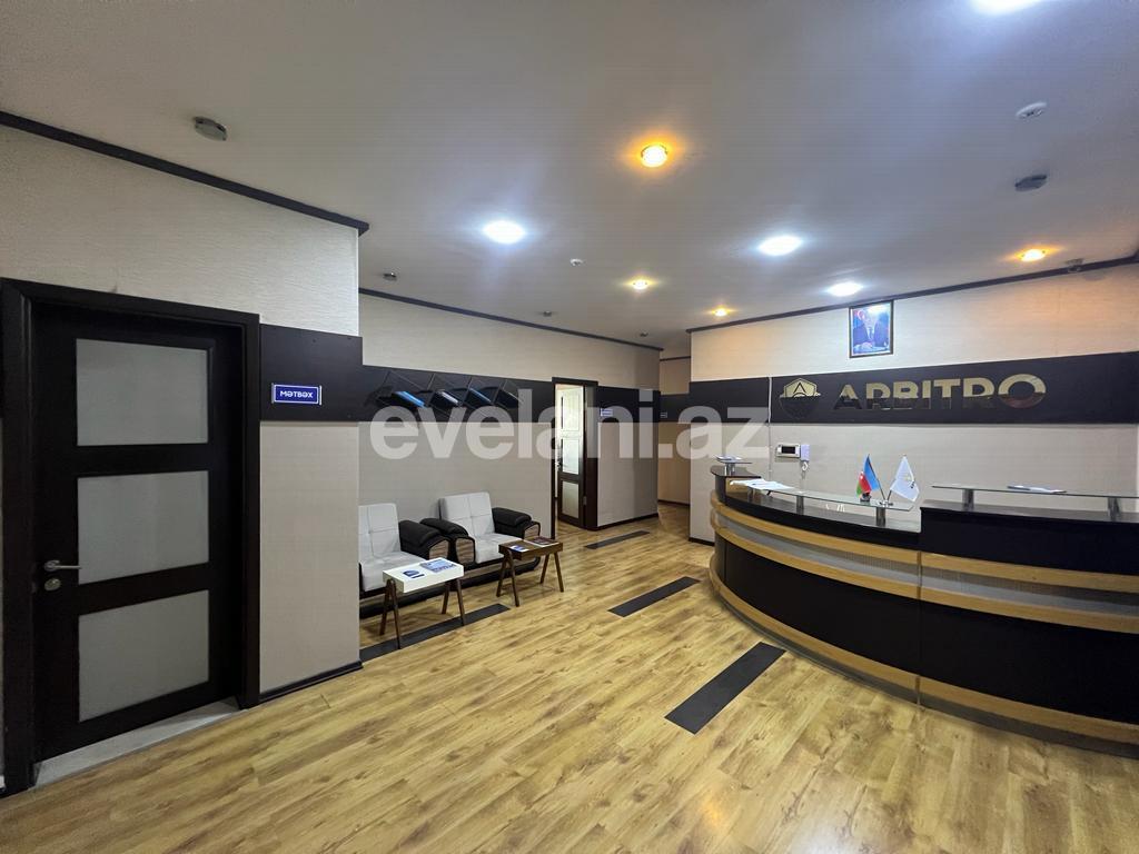 Kirayə verilir, ofis, 5 otaqlı, 220 m², Bakı, Nəsimi r.