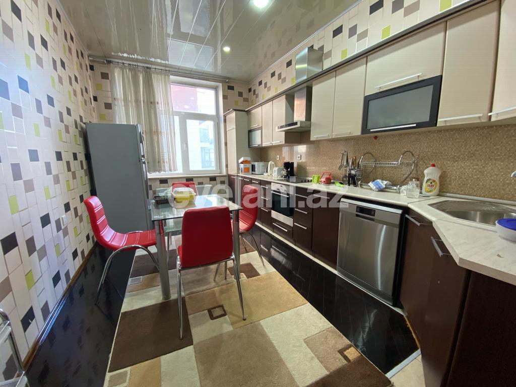 Kirayə verilir, yeni tikili, 3 otaqlı, 150 m², Bakı, Yasamal r.