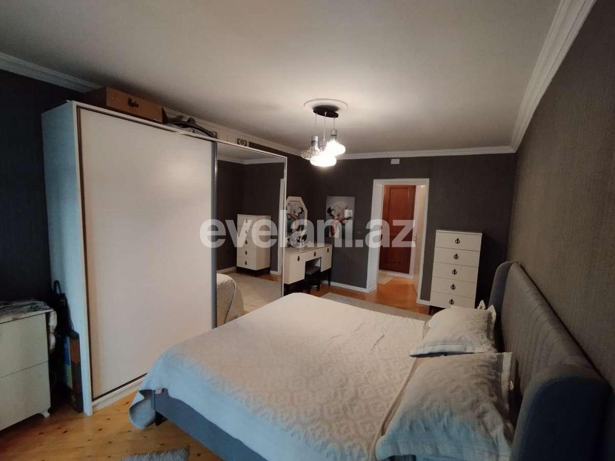 Satılır, köhnə tikili, 3 otaqlı, 61 m², Bakı, Yasamal r, Elmlər Akademiyası m.