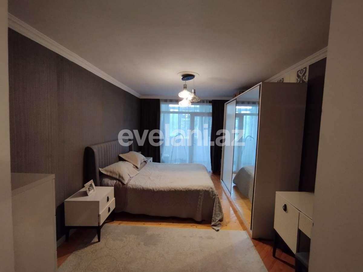 Satılır, köhnə tikili, 3 otaqlı, 61 m², Bakı, Yasamal r, Elmlər Akademiyası m.