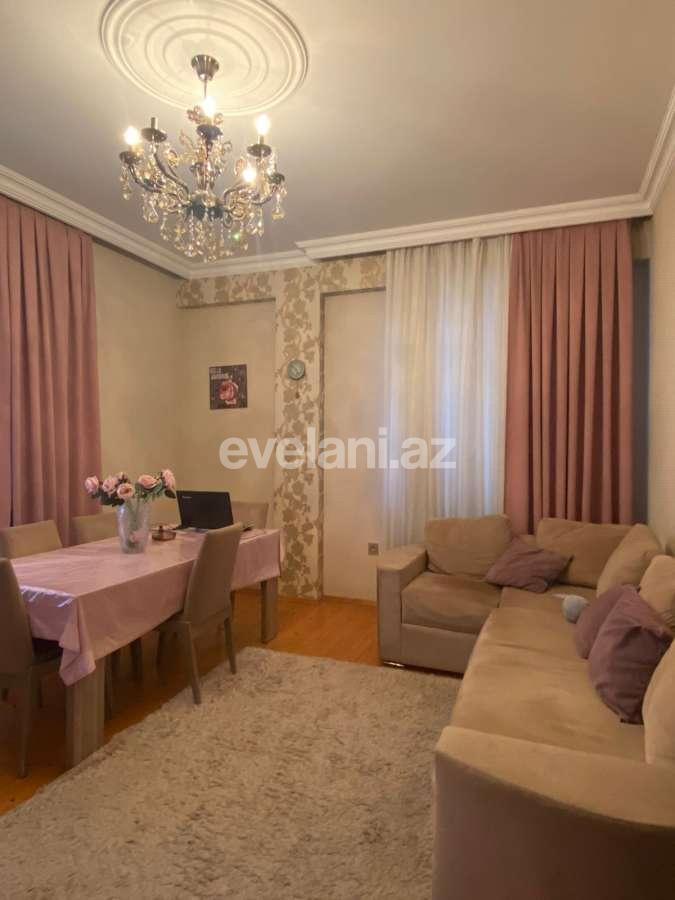 Satılır, yeni tikili, 2 otaqlı, 70 m², Bakı, Binəqədi r, 7-ci mikrorayon q, Azadlıq prospekti m.