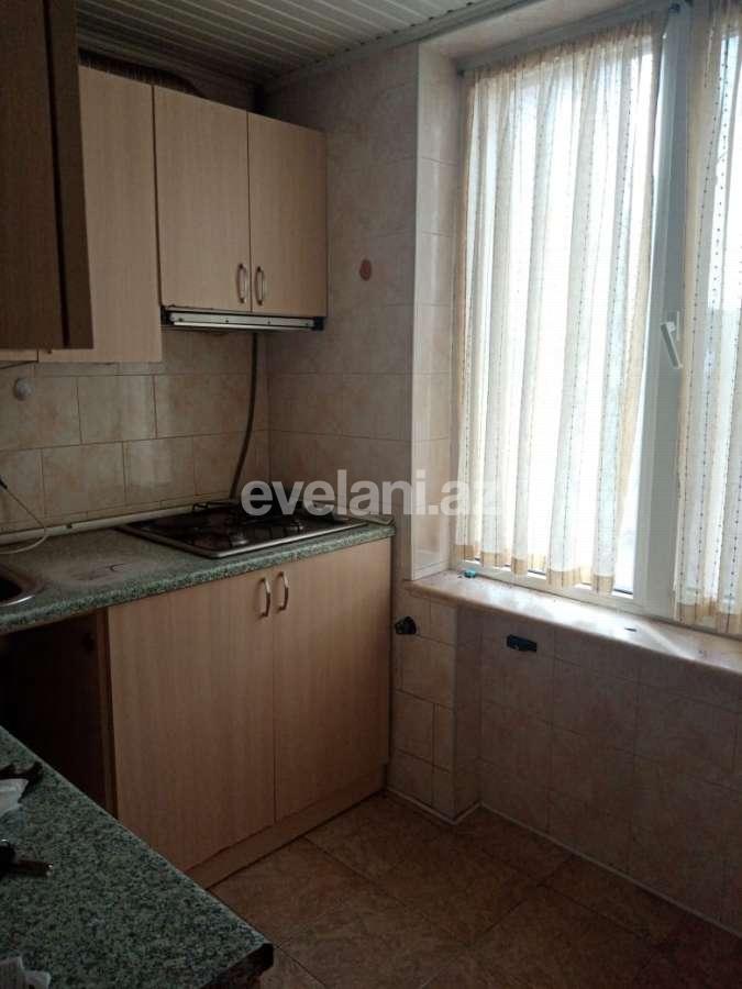 Satılır, köhnə tikili, 3 otaqlı, 70 m², Bakı, Yasamal r, Yasamal q, Elmlər Akademiyası m.