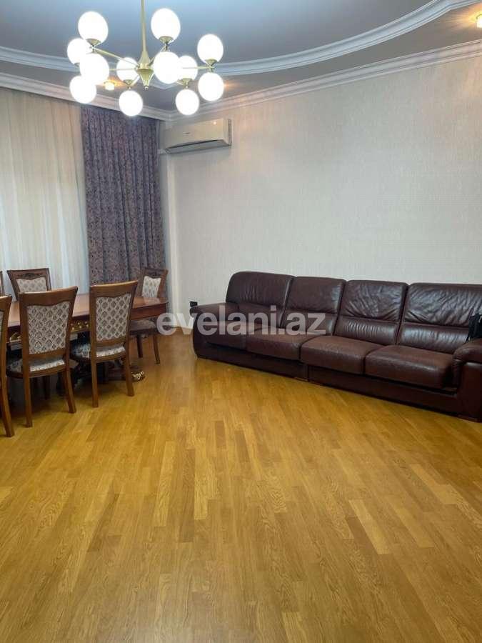 Сдаётся, новостройка, 3-комнаты, 135 m², Баку, Ясамальский r, Иншаатчылар m.