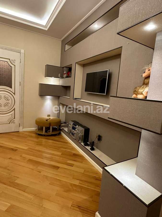 Rent, old building, 3 room, 105 m², Baku, Nasimi r, 28 may m.