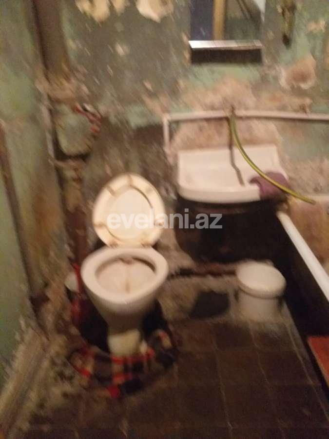 Satılır, köhnə tikili, 3 otaqlı, 60 m², Bakı, Yasamal r, Elmlər Akademiyası m.