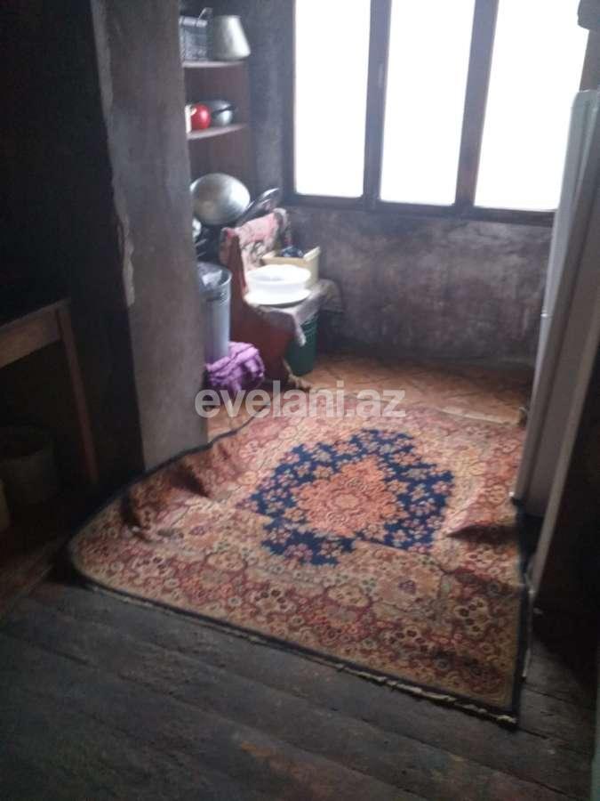 Satılır, köhnə tikili, 3 otaqlı, 60 m², Bakı, Yasamal r, Elmlər Akademiyası m.