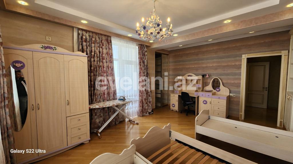 Satılır, yeni tikili, 3 otaqlı, 145 m², Bakı, Yasamal r, Elmlər Akademiyası m.