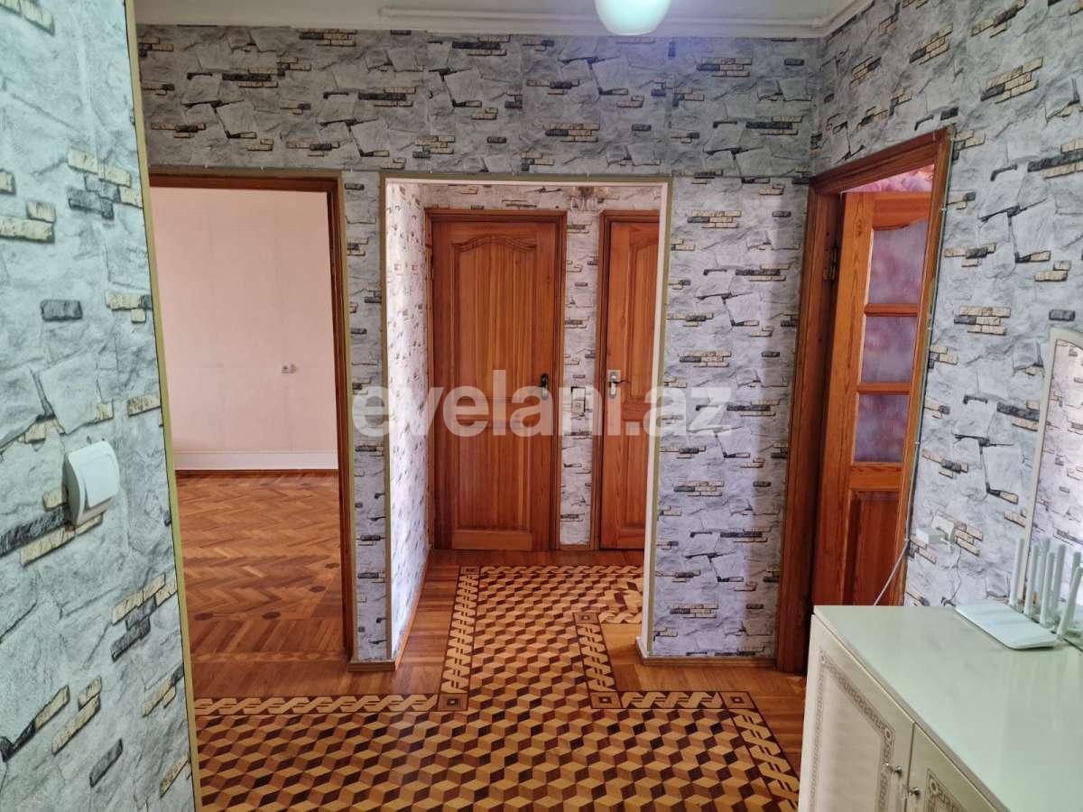 Sale, old building, 3 room, 80 m², Baku, Nizami r, Neftchilar m.