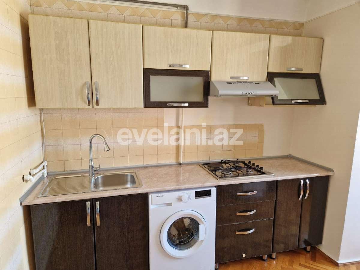 Sale, old building, 3 room, 80 m², Baku, Nizami r, Neftchilar m.