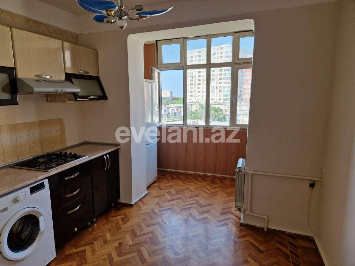 Sale, old building, 3 room, 80 m², Baku, Nizami r, Neftchilar m.