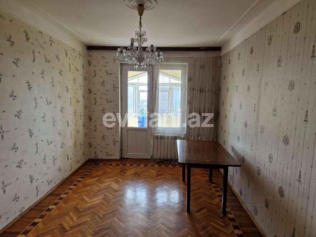 Sale, old building, 3 room, 80 m², Baku, Nizami r, Neftchilar m.