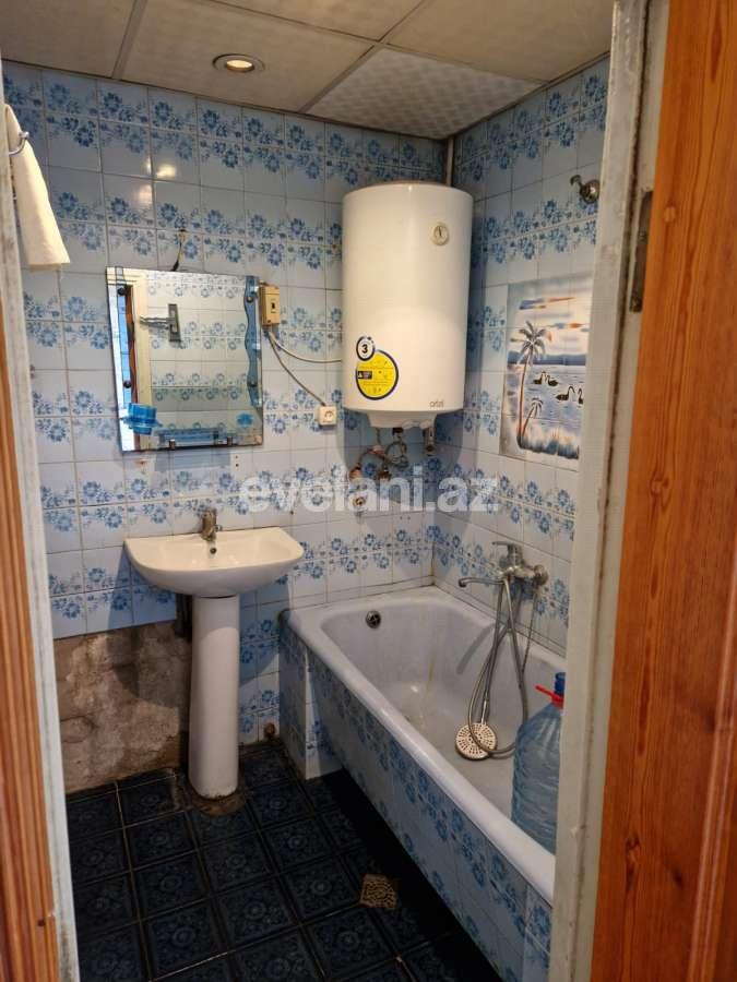 Sale, old building, 3 room, 80 m², Baku, Nizami r, Neftchilar m.