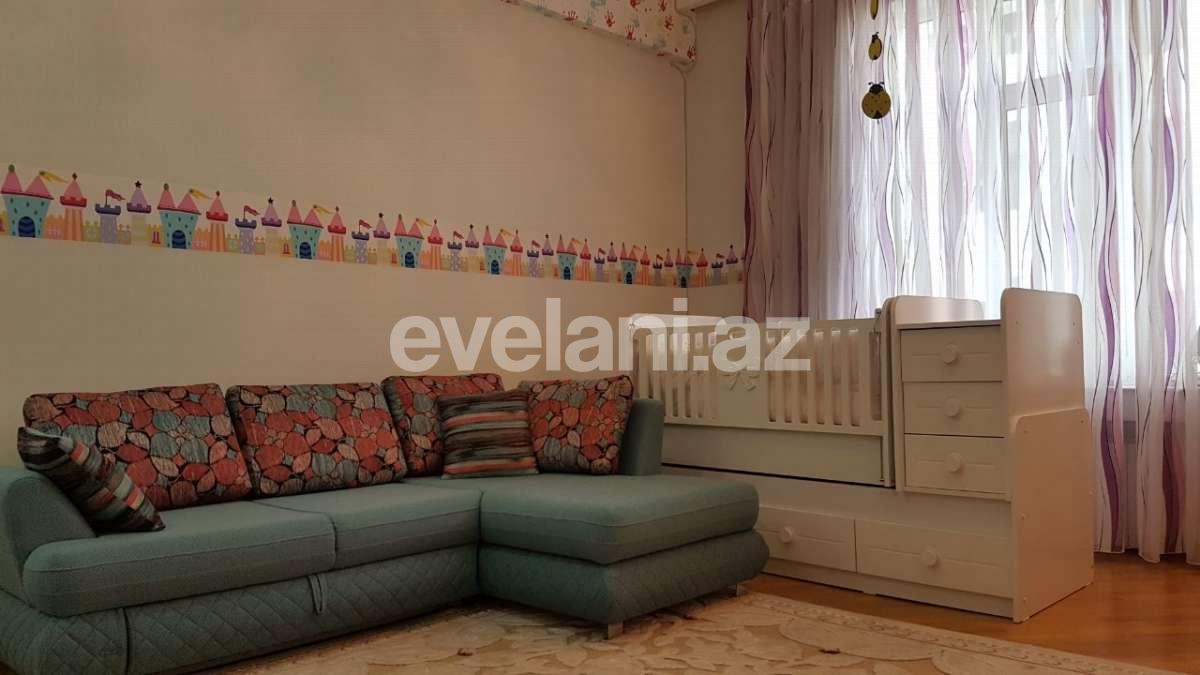 Satılır, yeni tikili, 3 otaqlı, 140 m², Bakı, Yasamal r, Elmlər Akademiyası m.