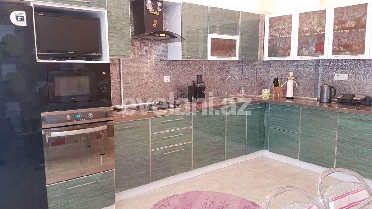 Satılır, yeni tikili, 3 otaqlı, 140 m², Bakı, Yasamal r, Elmlər Akademiyası m.