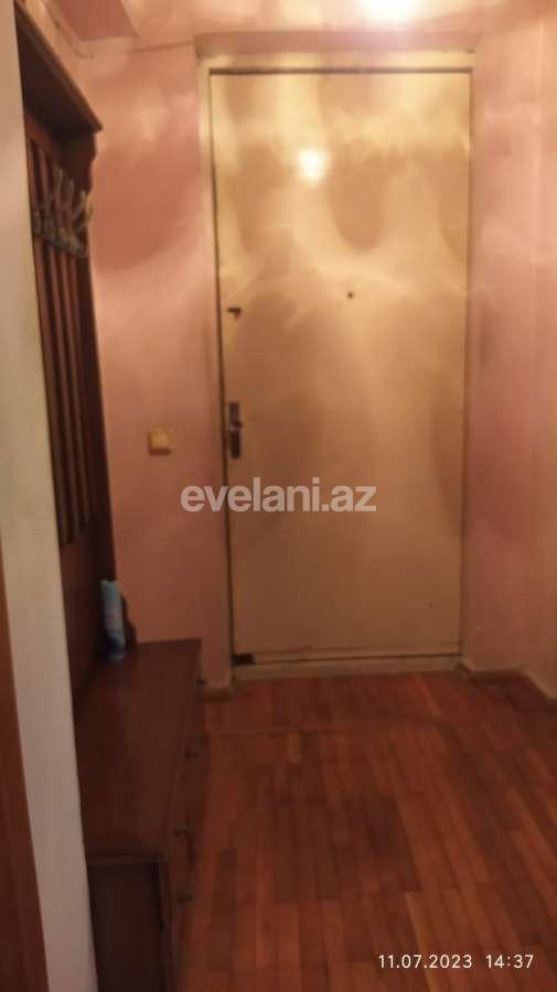 Satılır, köhnə tikili, 2 otaqlı, 59.99 m², Bakı, Yasamal r, Elmlər Akademiyası m.