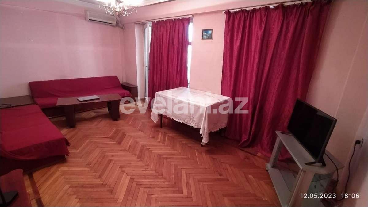 Satılır, köhnə tikili, 2 otaqlı, 59.99 m², Bakı, Yasamal r, Elmlər Akademiyası m.