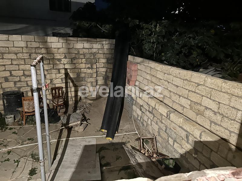 Satılır, həyət evi / bağ, 5 otaqlı, 200 m², Bakı, Səbail r, Bayıl q.