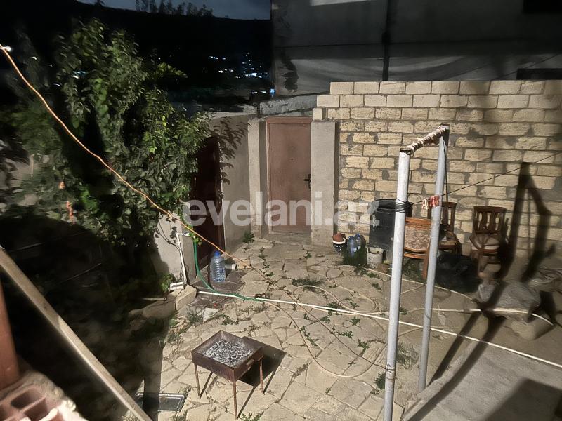 Satılır, həyət evi / bağ, 5 otaqlı, 200 m², Bakı, Səbail r, Bayıl q.
