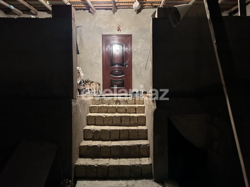 Satılır, həyət evi / bağ, 5 otaqlı, 200 m², Bakı, Səbail r, Bayıl q.