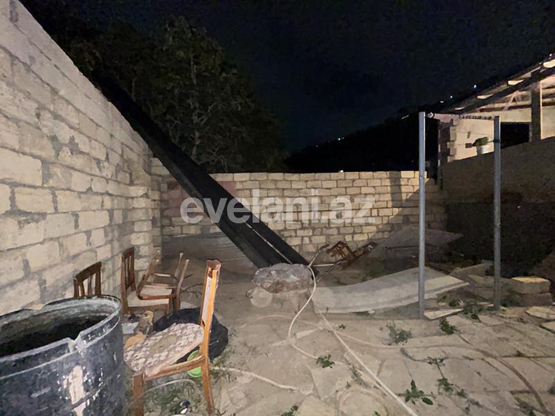 Satılır, həyət evi / bağ, 5 otaqlı, 200 m², Bakı, Səbail r, Bayıl q.